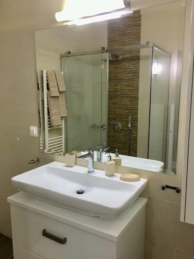 Sea Star Luxury Apartment Афины Экстерьер фото